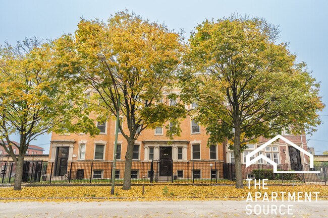 Foto del edificio - 4609 S Prairie Ave