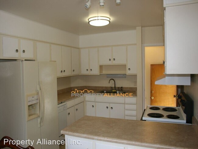 Foto del edificio - 3 br, 2 bath House - 12565 E. 14th Avenue