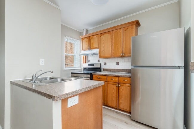 Photo - 3400 Reach St Apartment