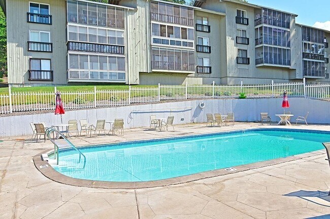 Foto del edificio - 883 Weirs Blvd