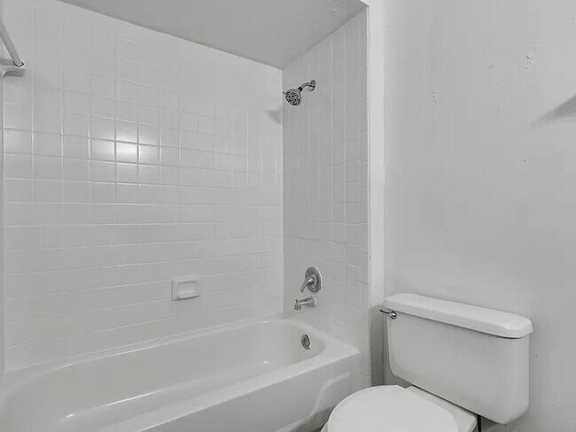 Building Photo - 12610 Ashford Meadow Dr