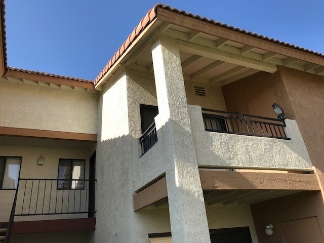 Foto del edificio - 78650 Ave 42