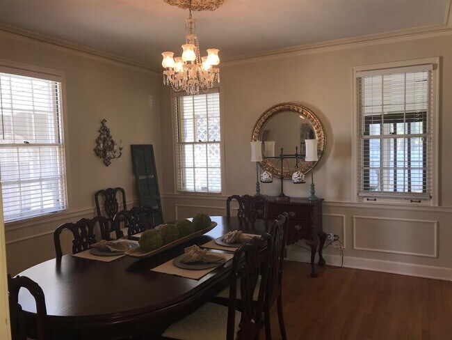 Foto del edificio - 3922 Walnut Grove Rd