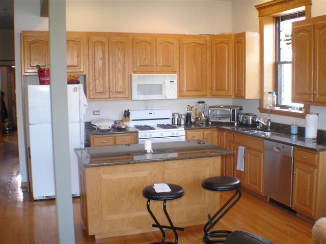 Building Photo - 2610 N Dayton St