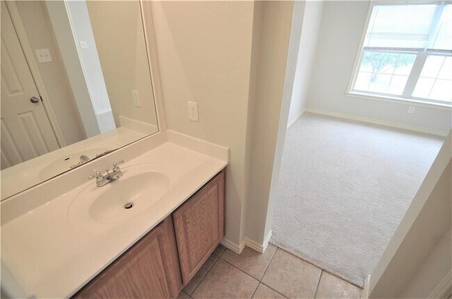Foto del edificio - 2604 Elkhorn Ranch Rd