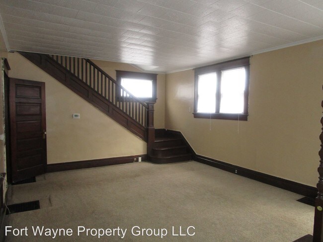 Building Photo - 3 br, 1.5 bath House - 110 W Wildwood Avenue