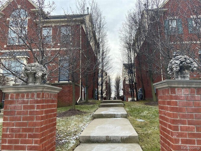 Foto del edificio - 3062 Camden Dr