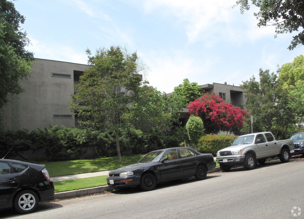 Foto del edificio - 807 Prospect Ave