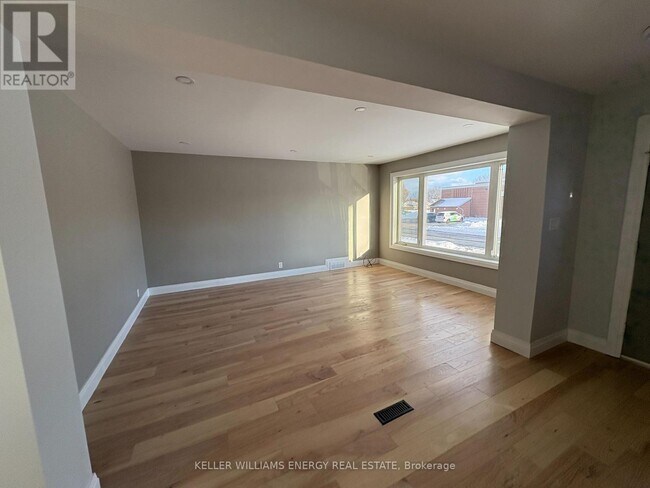 Photo du bâtiment - 430 Eulalie Ave