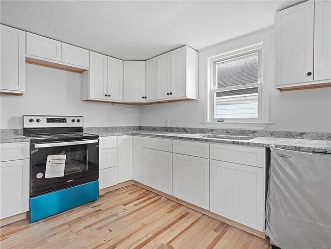 Foto del edificio - 85 Manistee St