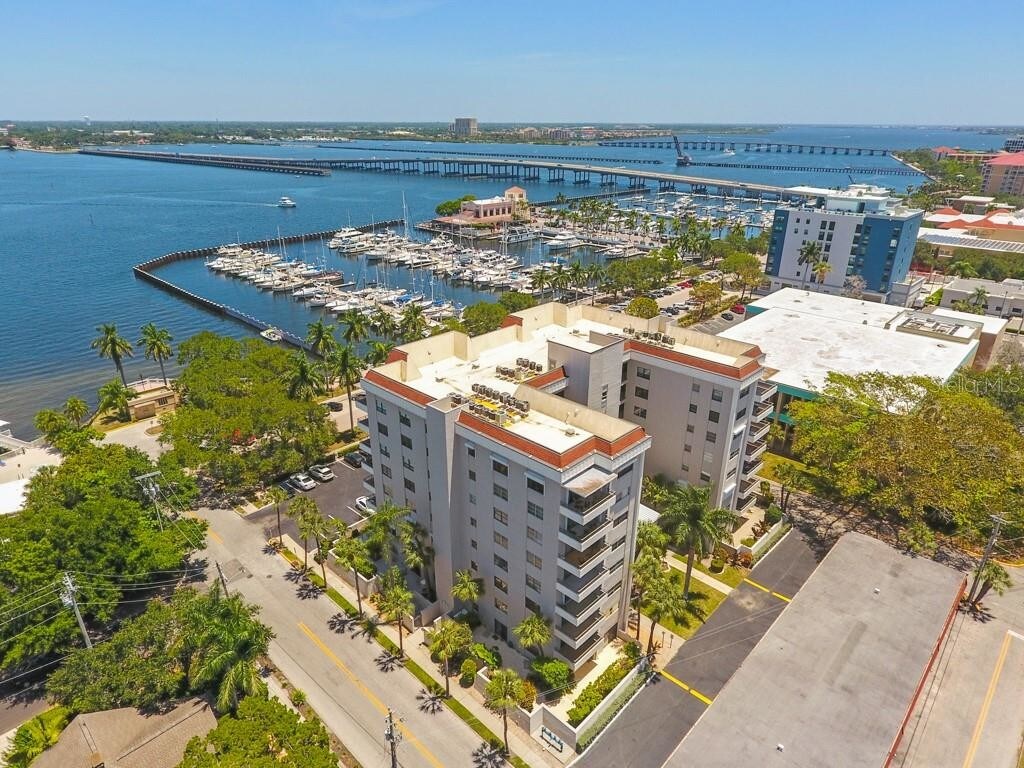 1400 1st Ave W Unit 204, Bradenton, FL 34205 Condo for Rent in