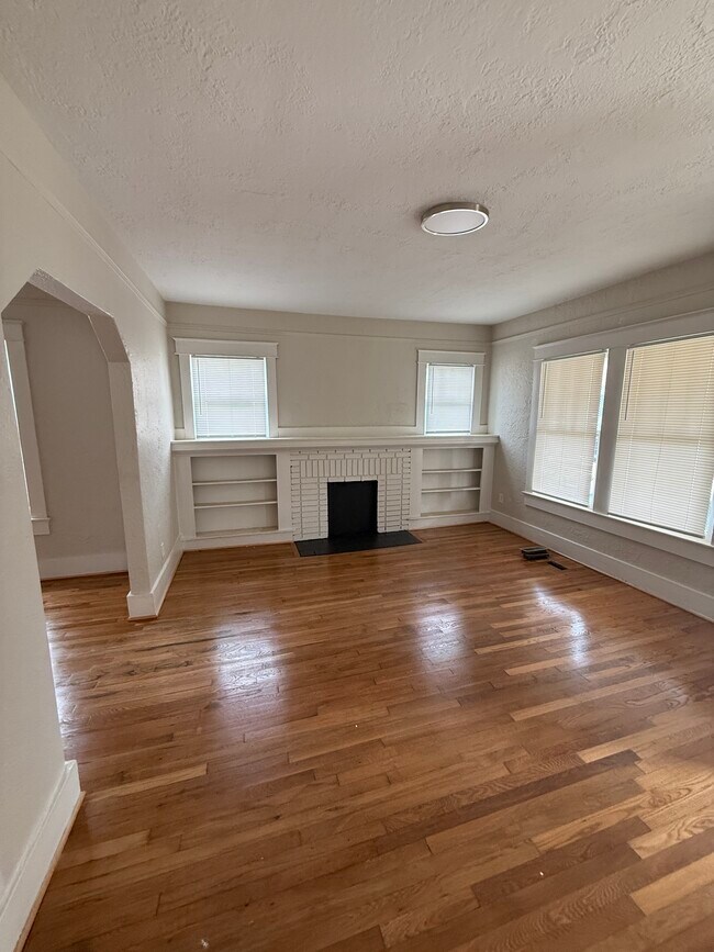 Foto del edificio - 208 58th St N