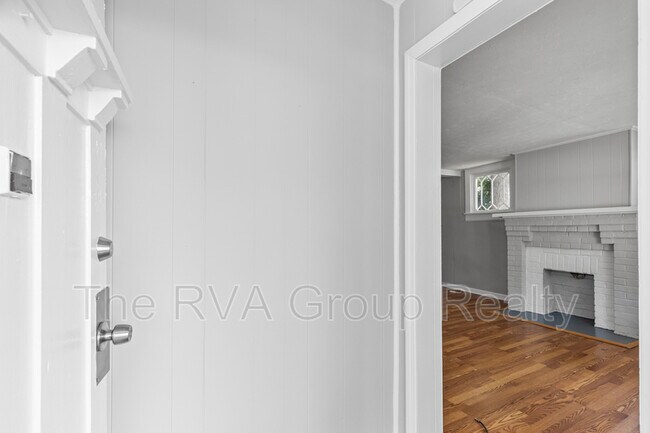 Foto del edificio - 122 W Westover Ave