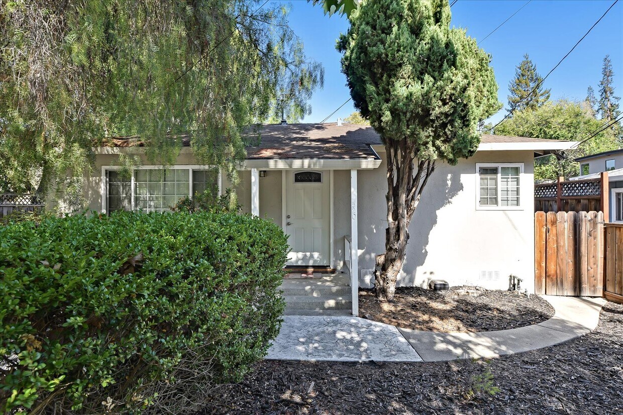 Primary Photo - 520 N Whisman Rd