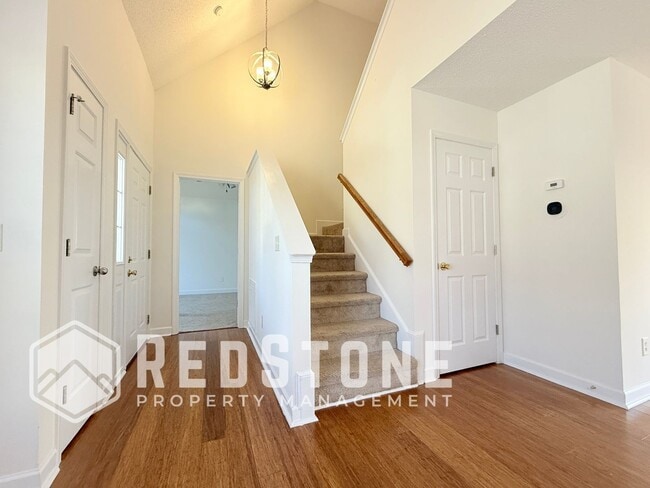 Building Photo - 131 Hoskins Cir