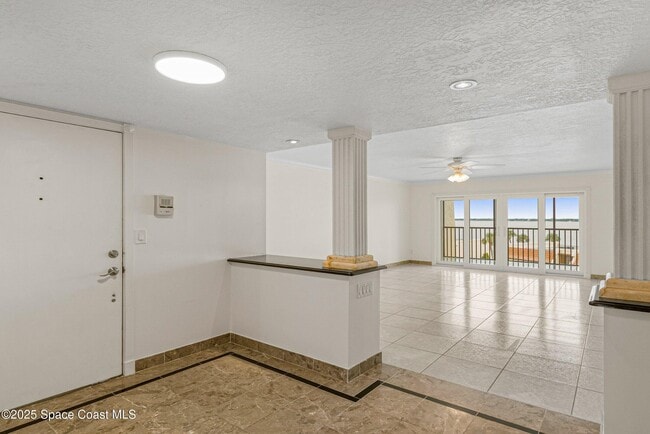 Foto del edificio - 115 Indian River Dr