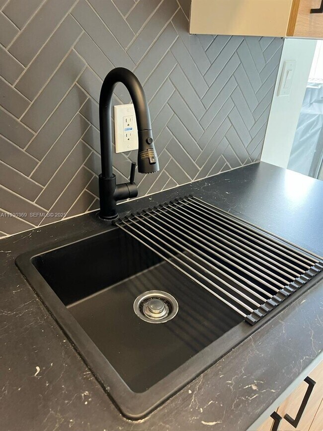 Foto del edificio - 7474 E Plumosa Ln