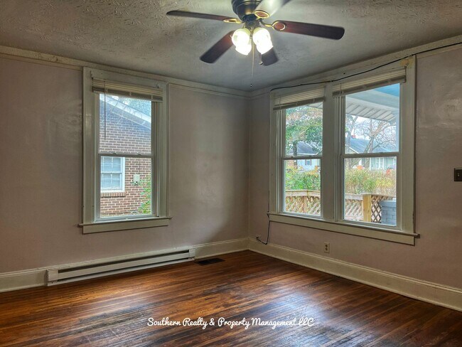 Foto del edificio - Cherry Street Triplex, Mgm