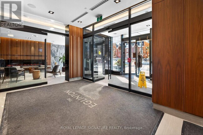 Building Photo - 125 Redpath Ave