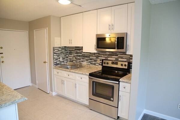 Foto del edificio - 40 Cochituate Rd
