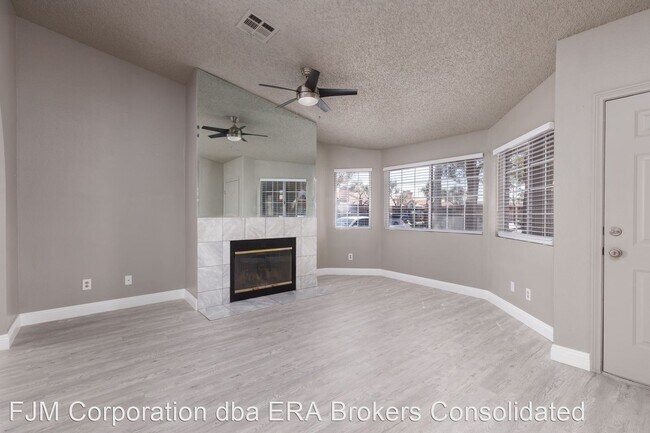 Building Photo - 2 br, 2 bath House - 1380 Di Blasi DR Unit...