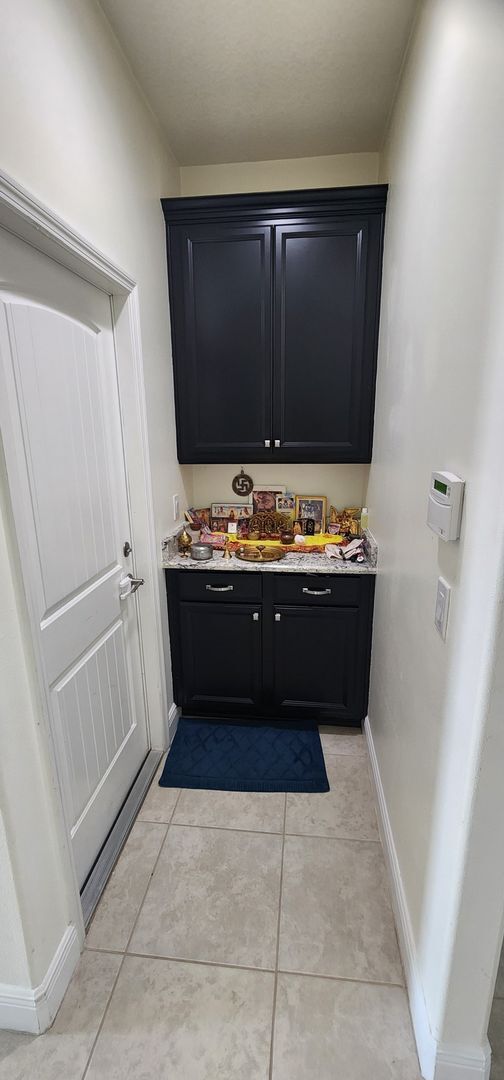 Foto del edificio - 7357 Bluemink Ln