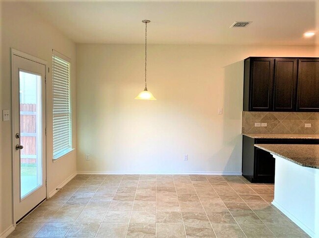 Building Photo - 213 Rocroi Drive, Georgetown, TX 78626 - 3...