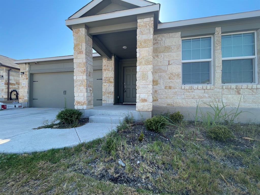 Foto principal - 302 Arnage Dr