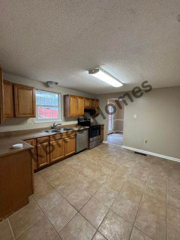 Building Photo - 4285 Willow Park Dr