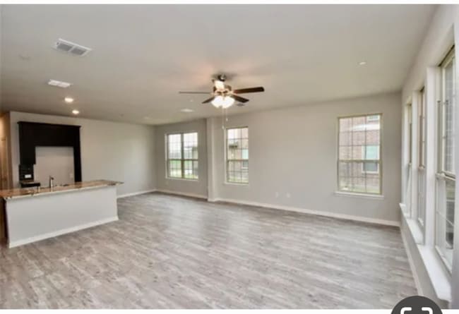 Photo - 3401 Solana Cir Townhome