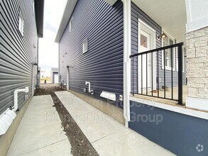 Building Photo - 21146 Sheriff King St SW
