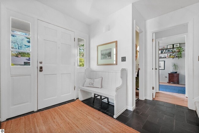 Building Photo - 1310 Peninsula Ct