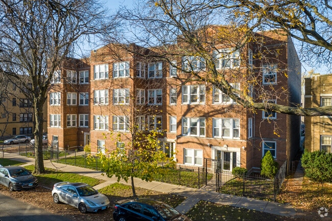 Building Photo - 4900 N Springfield Ave