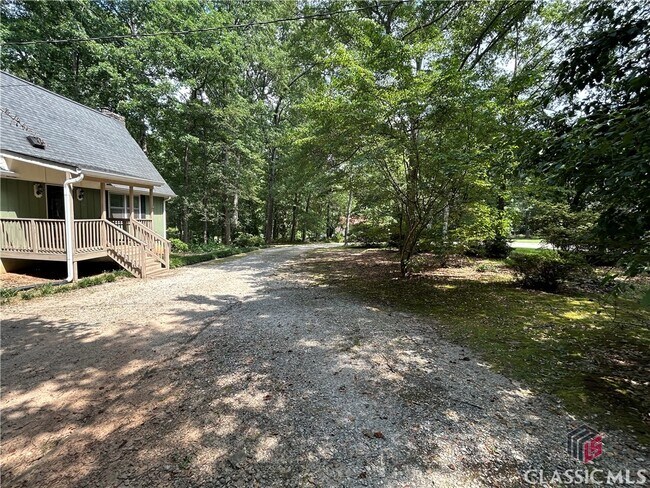 Foto del edificio - 1220 Pleasant Hill Rd