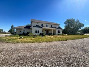 Building Photo - 135 Emrie Ln