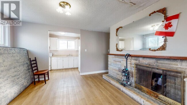 Building Photo - 55 Bonavista St