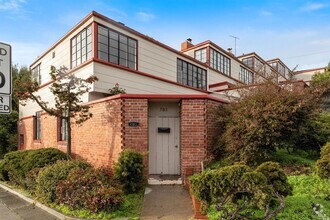 Building Photo - 701 Napa St