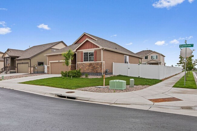 Building Photo - Spacious 5-Bedroom Ranch in East Windsor w...
