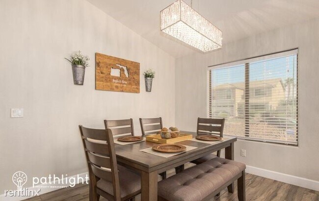 Foto del edificio - 3 br, 2 bath House - 2191 S 160th Ln UNIT