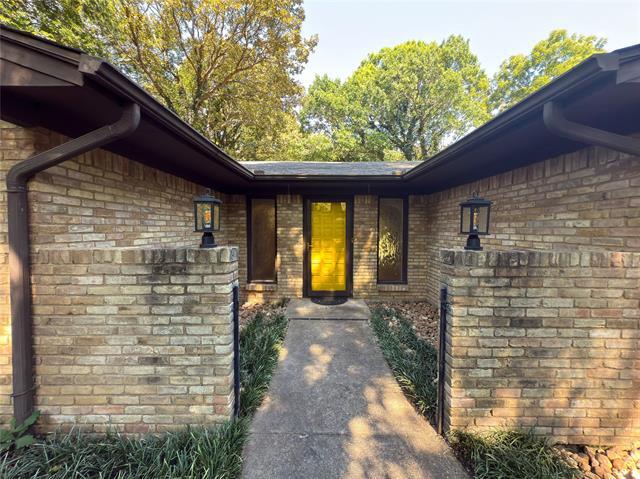 Building Photo - 1310 Bow Creek Dr