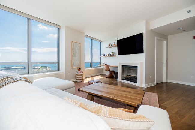 Foto del edificio - 600 N Lake Shore Dr