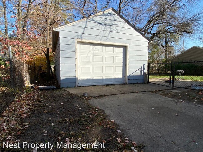 Foto del edificio - 3 br, 2 bath House - 936 S Van Buren St