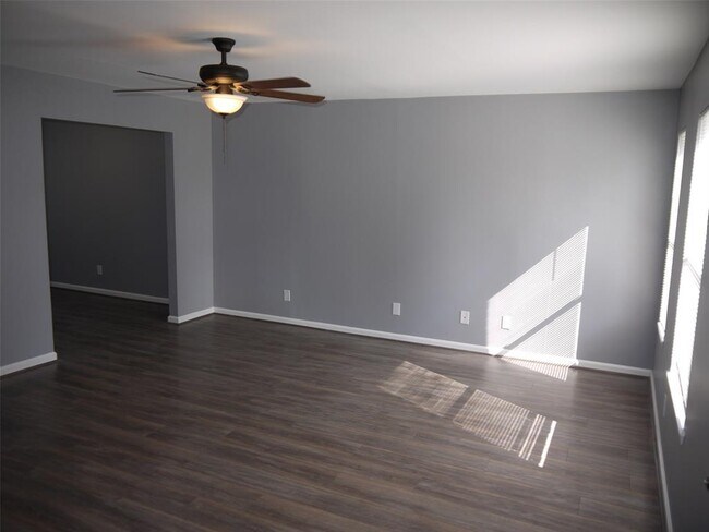 Building Photo - 3970 Bolin Rd