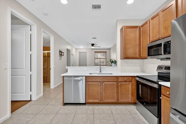 Building Photo - 7458 Sarentino Ln