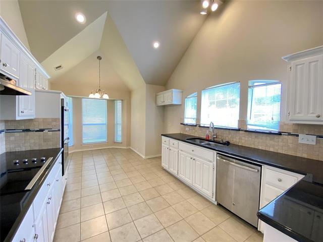 Foto del edificio - 1103 Timberline Ln