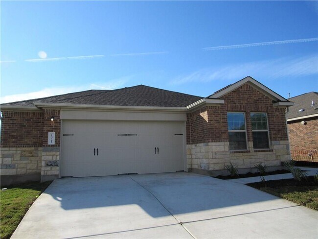 Building Photo - 1321 Chad Dr