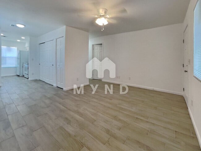 Foto del edificio - 6649 W Ocotillo Rd Apt 201