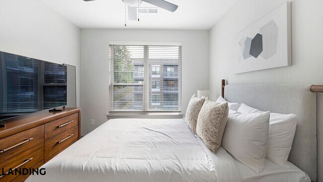 Foto del edificio - 1310 Hillside Ave