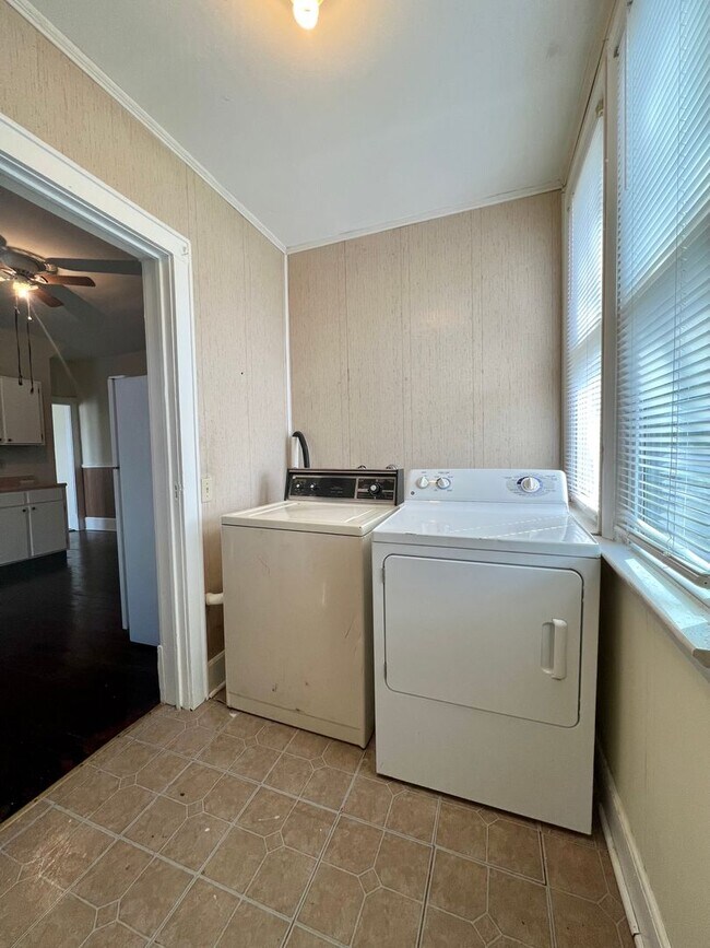 Foto del edificio - 727 Virginia Ave