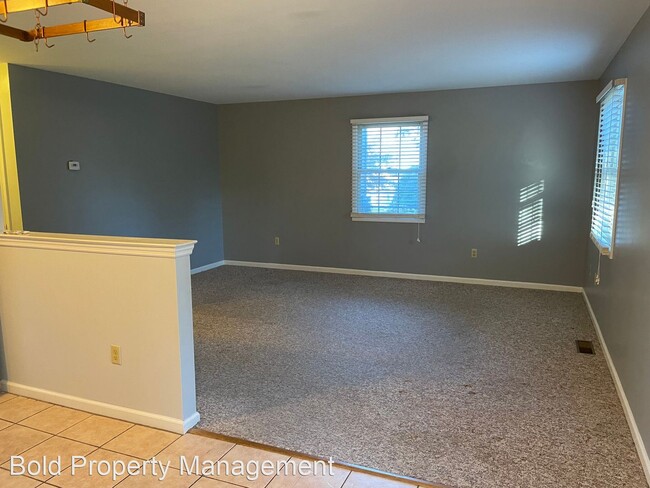 Building Photo - 2 br, 1 bath House - 605 Maplewood Ave.